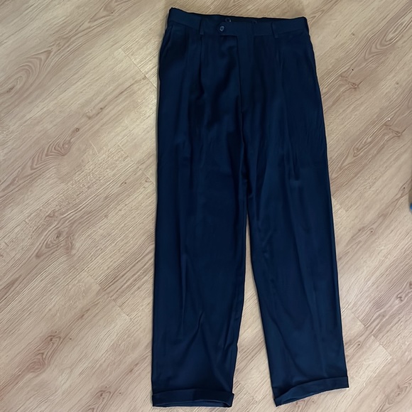 Suit men - Picture 4 of 4